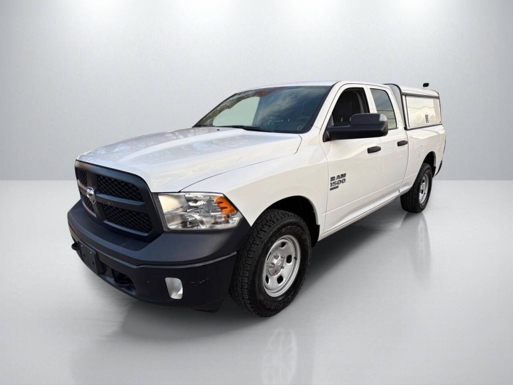 2023 RAM 1500 Image 3