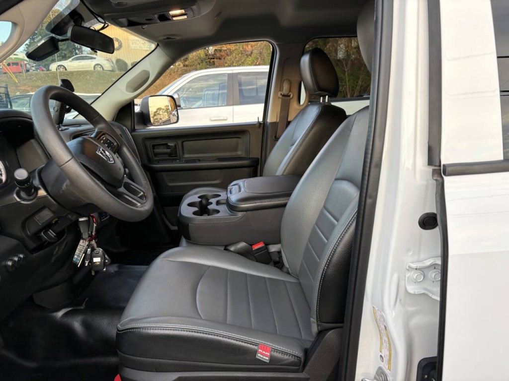 2023 RAM 1500 Image 10