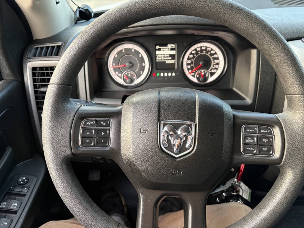 2023 RAM 1500 Image 12