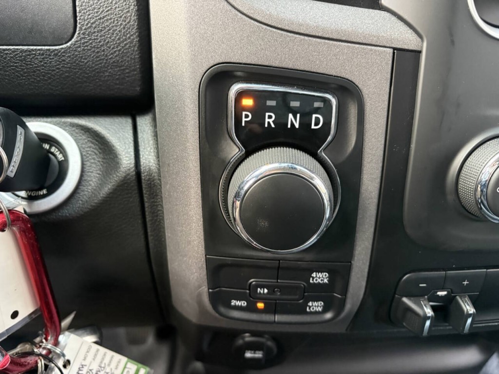 2023 RAM 1500 Image 16