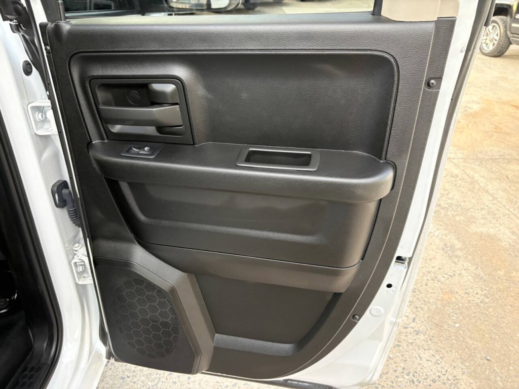 2023 RAM 1500 Image 28