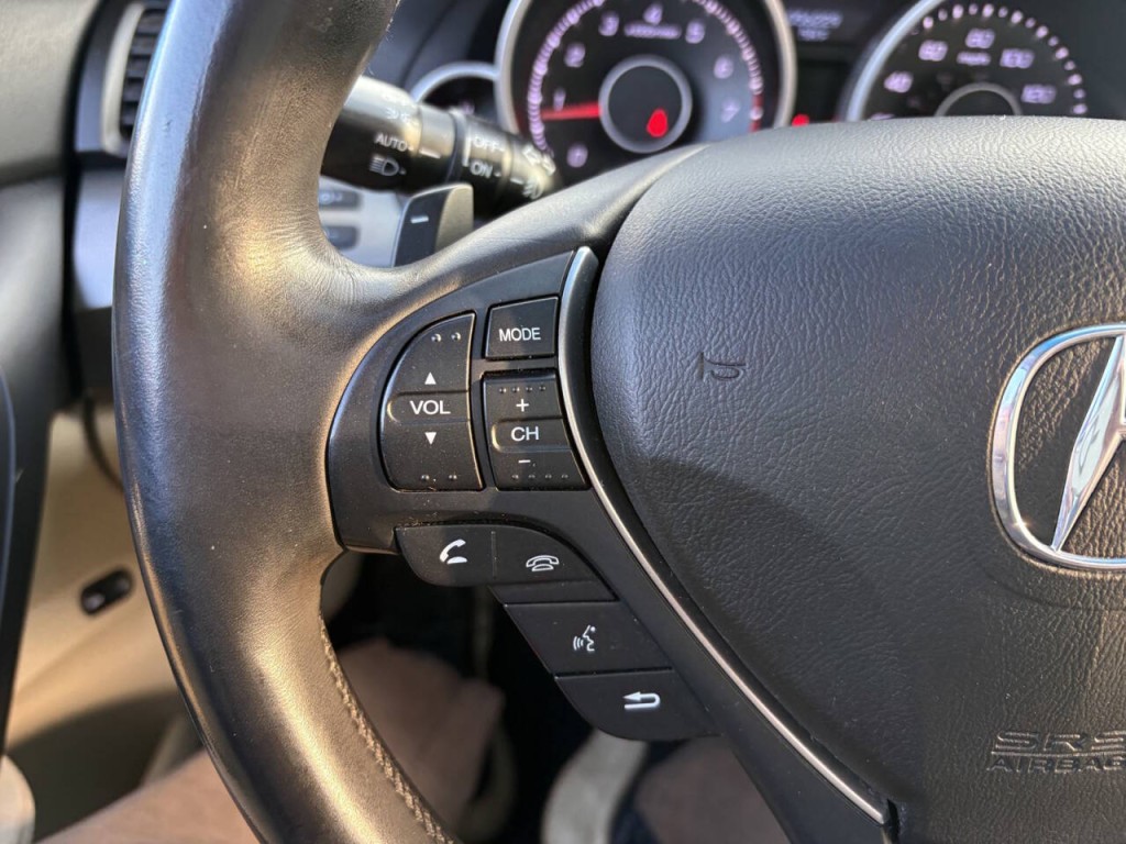 2014 Acura TL Image 16