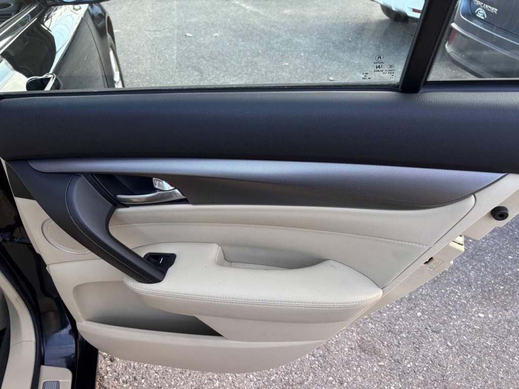2014 Acura TL Image 31