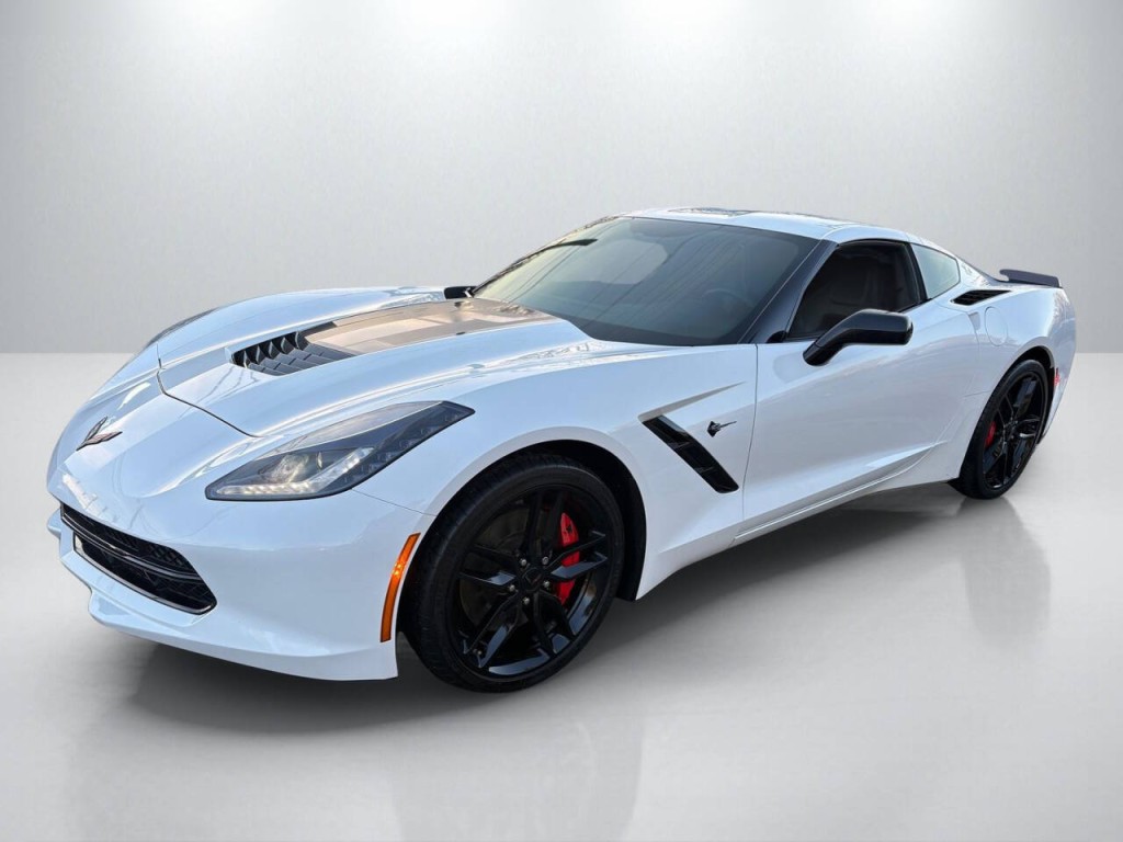 2018 Chevrolet Corvette Image 3