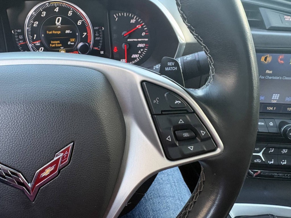 2018 Chevrolet Corvette Image 17