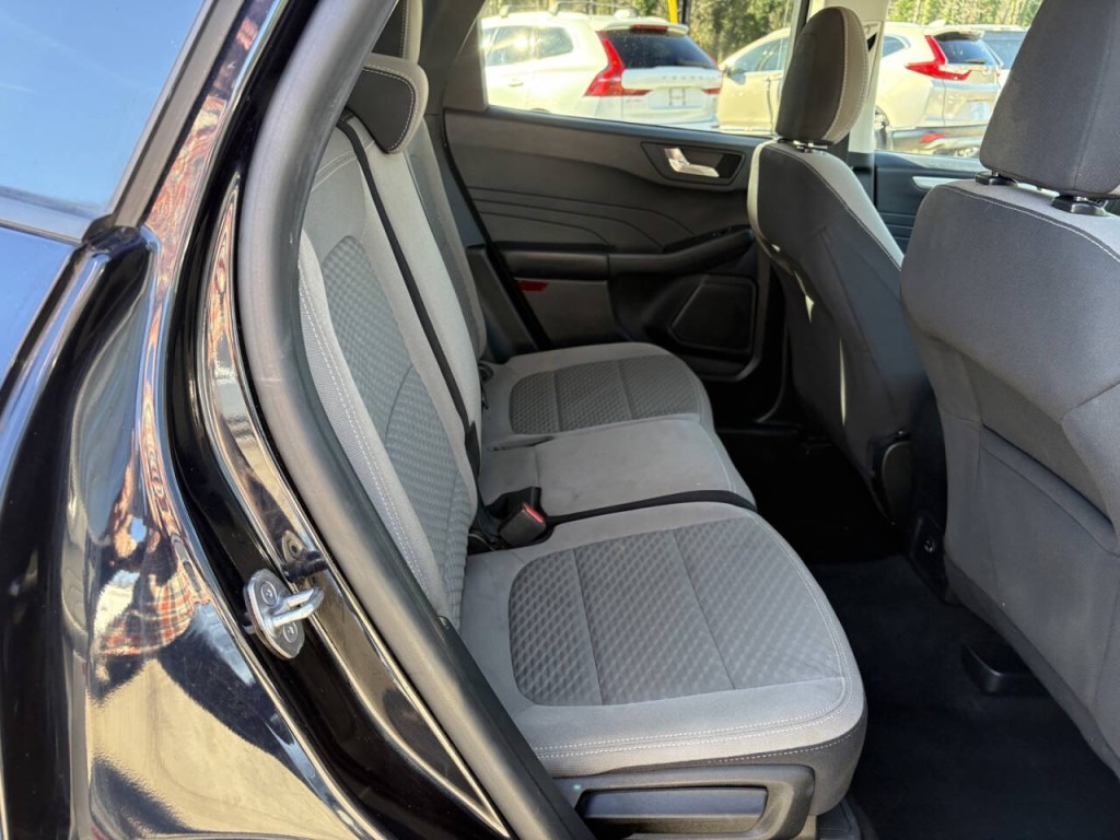 2021 Ford Escape Image 26