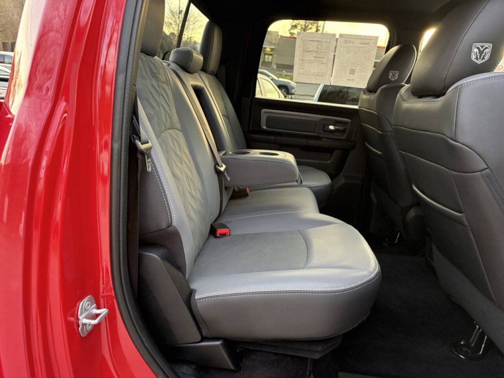 2017 RAM 2500 Image 33