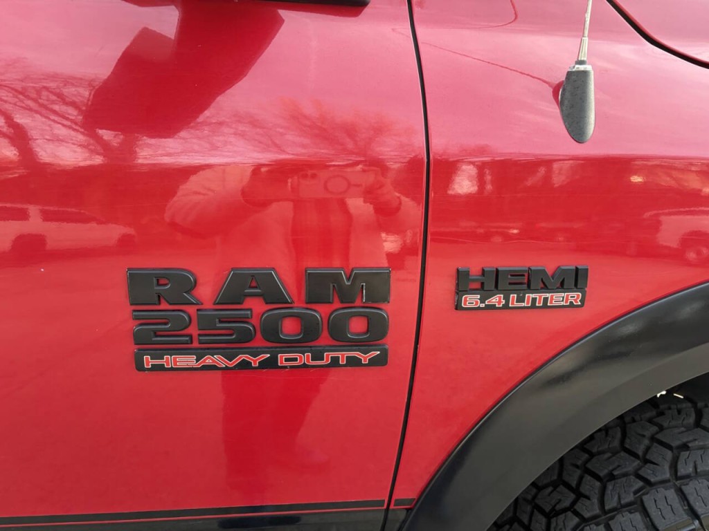2017 RAM 2500 Image 40