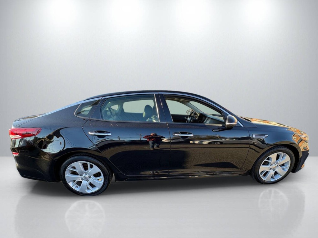 2019 Kia Optima Image 8