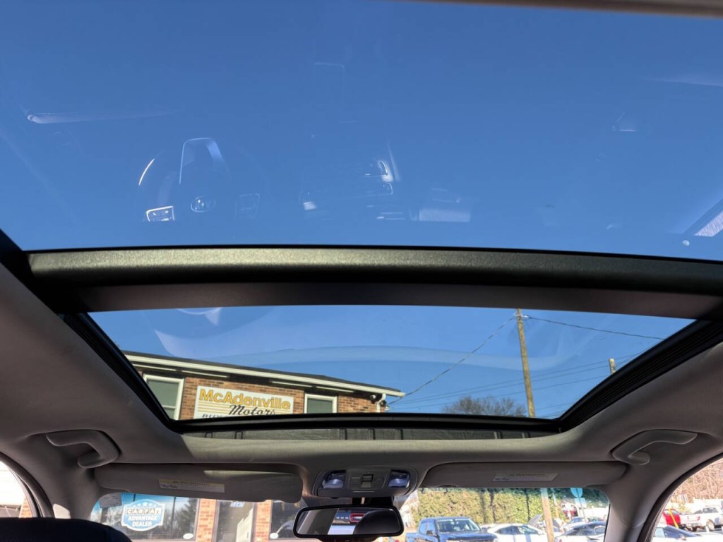 2019 Kia Optima Image 22