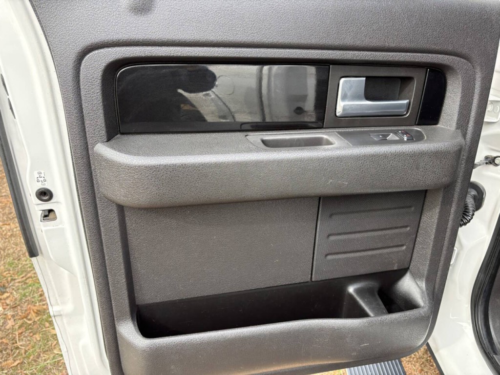 2012 Ford F-150 Image 23