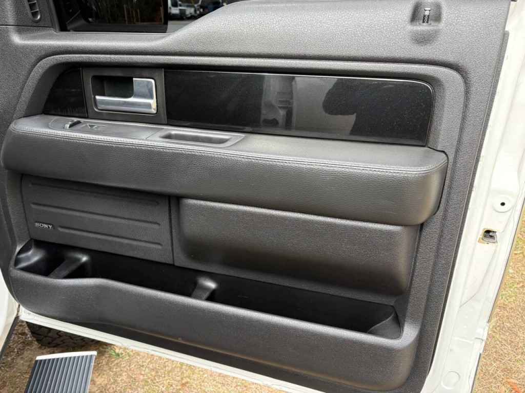 2012 Ford F-150 Image 25