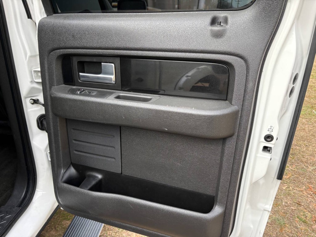 2012 Ford F-150 Image 28