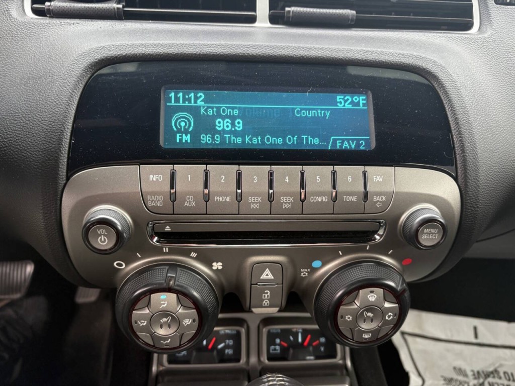 2011 Chevrolet Camaro Image 19