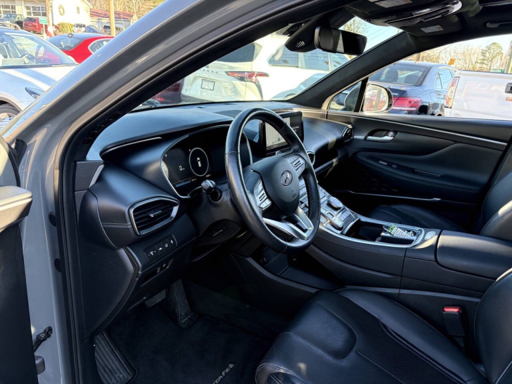 2021 Hyundai Santa Fe Image 12
