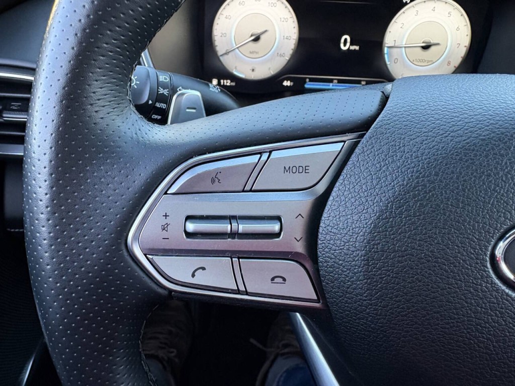 2021 Hyundai Santa Fe Image 16