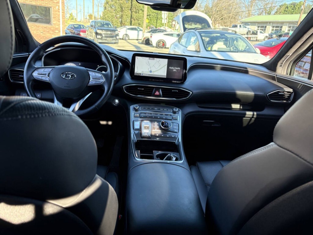 2021 Hyundai Santa Fe Image 23