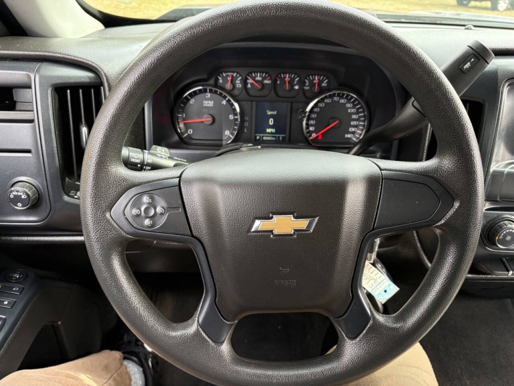 2018 Chevrolet Silverado 1500 Image 12