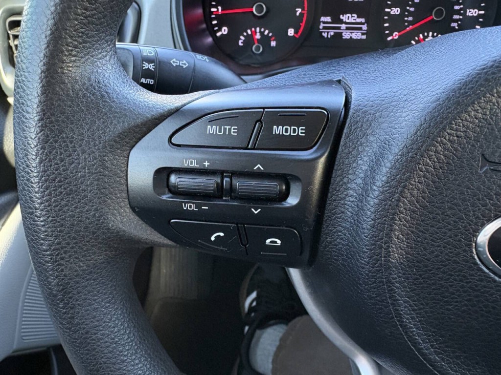 2018 Kia Rio Image 14