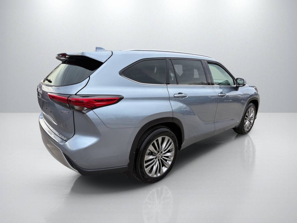 2021 Toyota Highlander Image 7