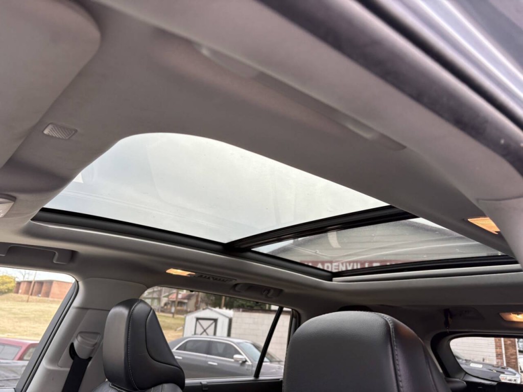 2021 Toyota Highlander Image 9