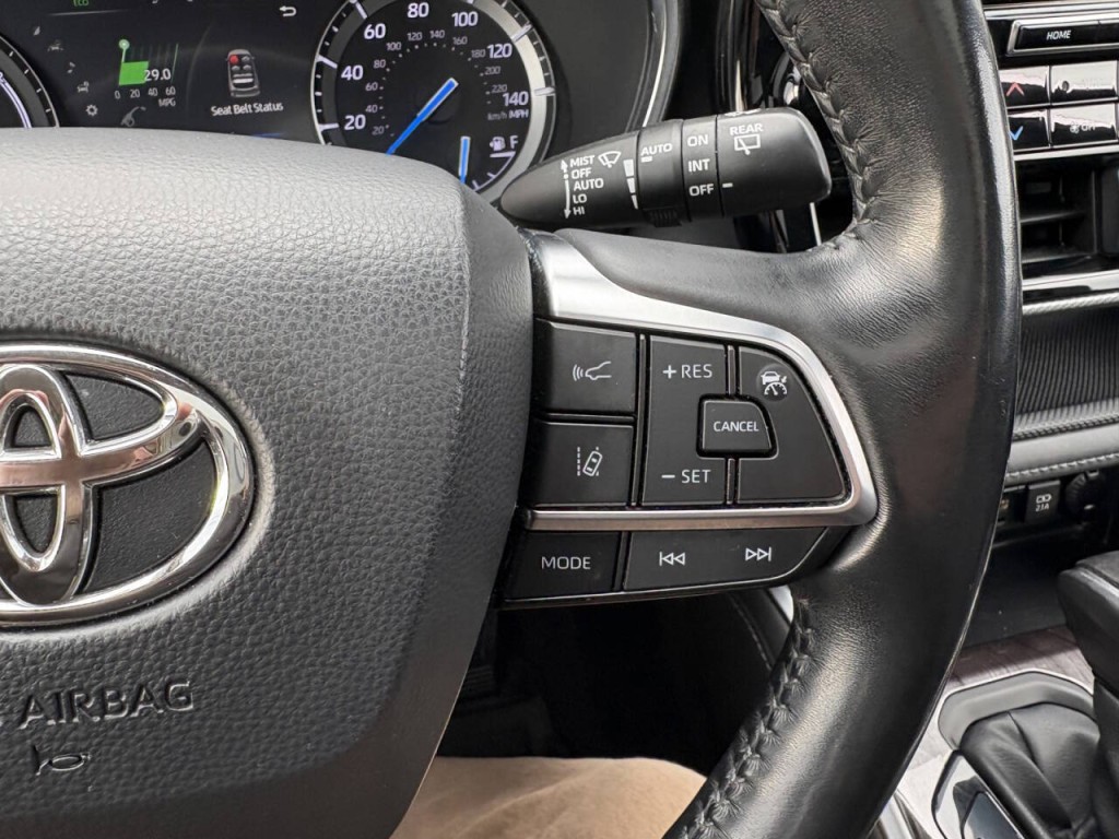 2021 Toyota Highlander Image 15