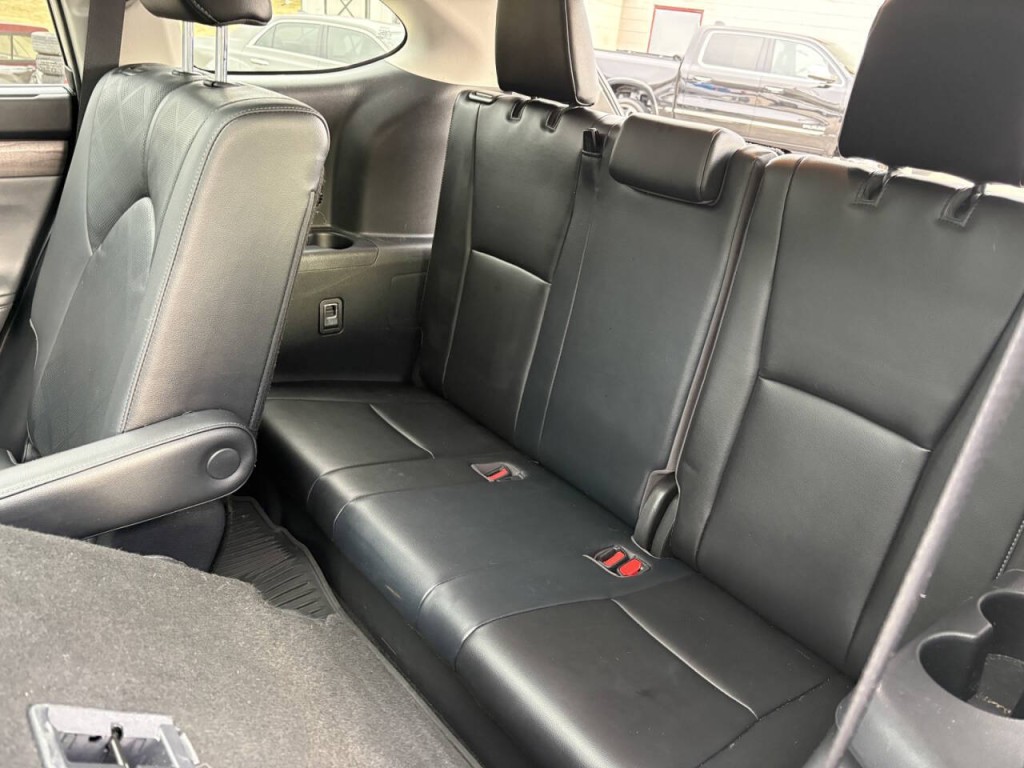 2021 Toyota Highlander Image 28