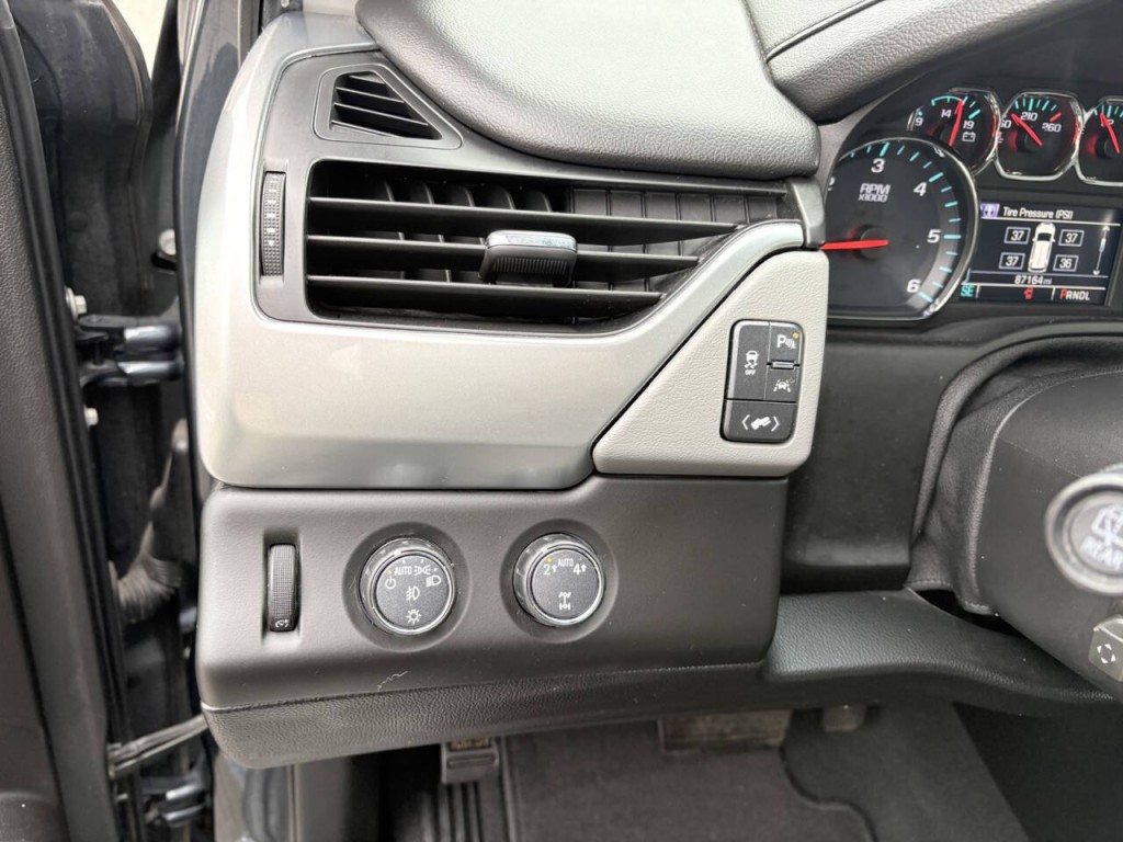 2019 Chevrolet Tahoe Image 13