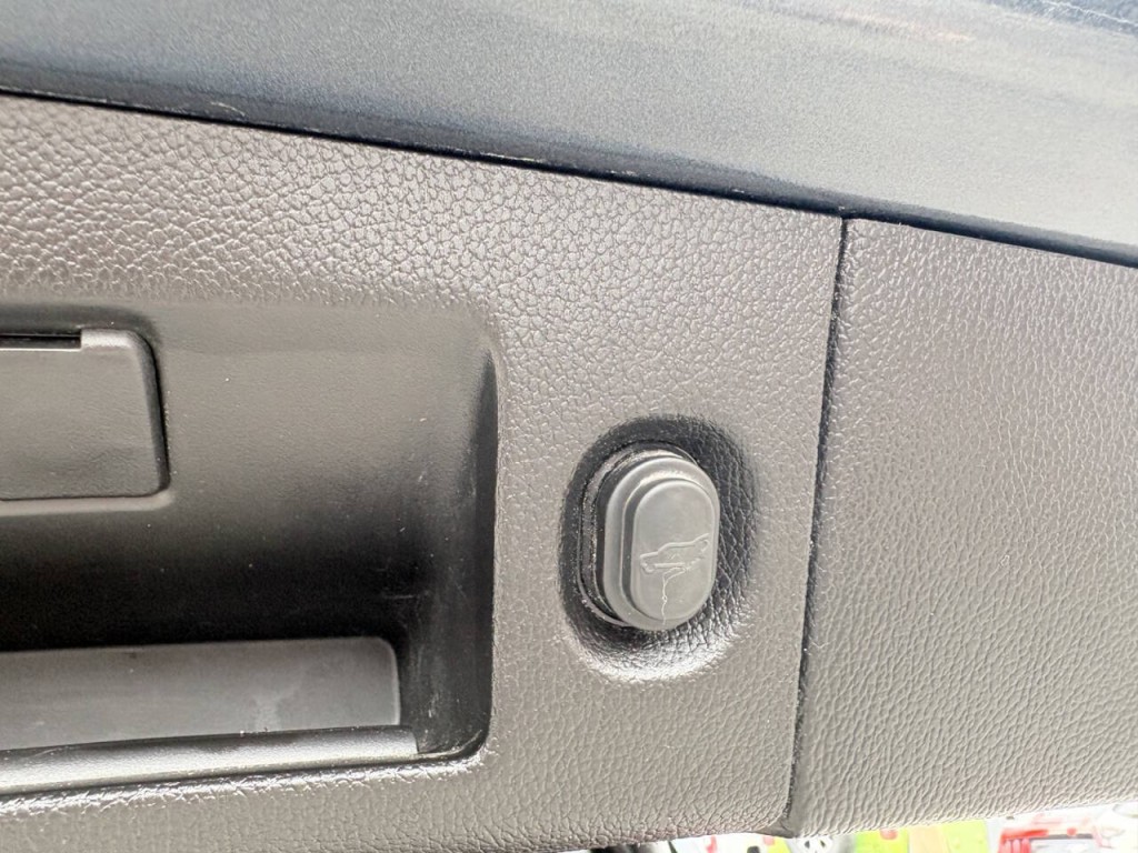 2019 Chevrolet Tahoe Image 32