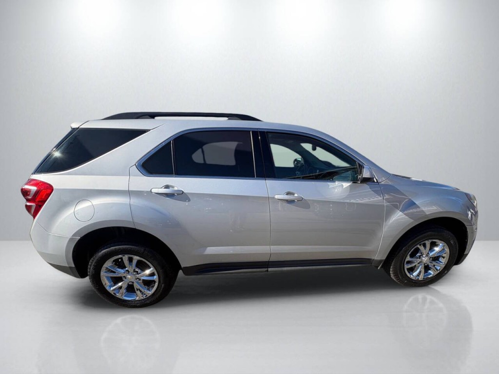 2017 Chevrolet Equinox Image 8