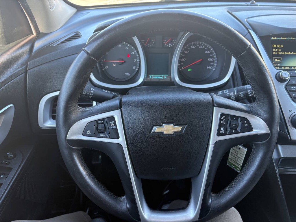 2017 Chevrolet Equinox Image 12