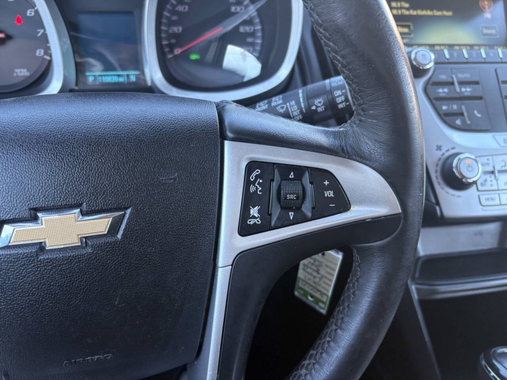 2017 Chevrolet Equinox Image 13