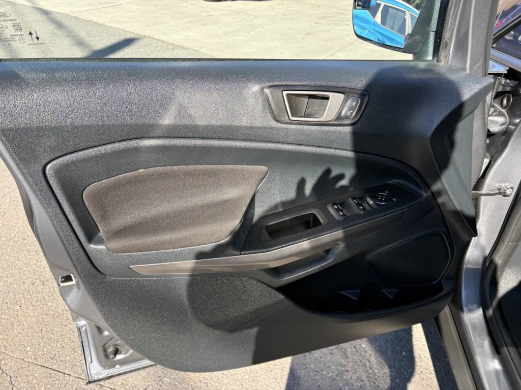 2021 Ford Econoline Image 10