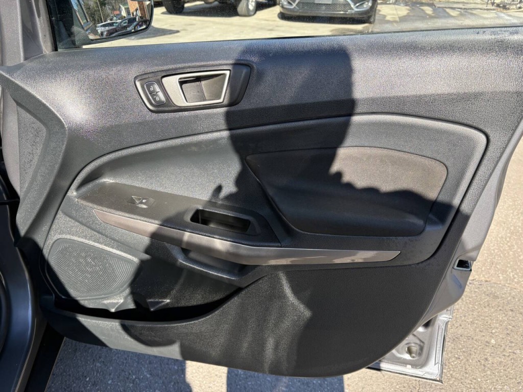 2021 Ford Econoline Image 25