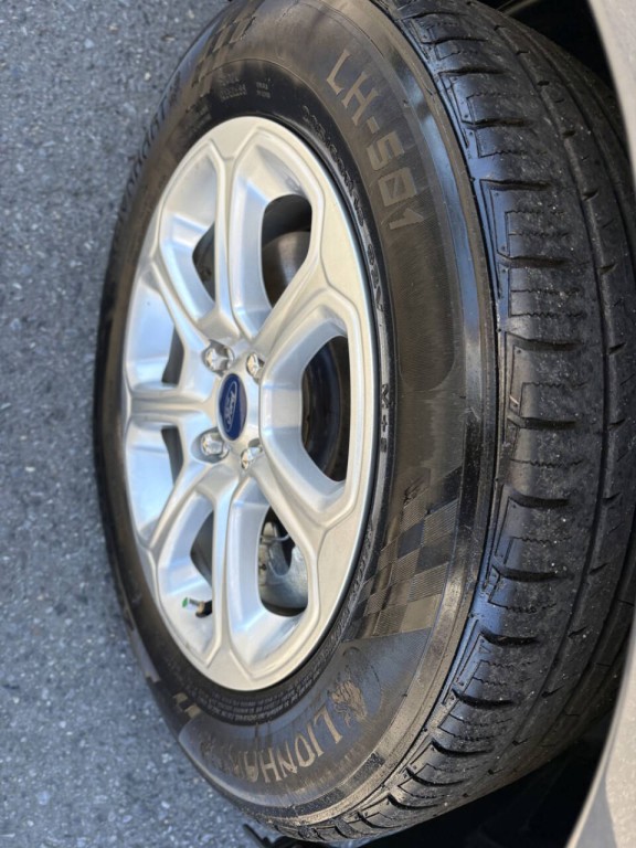 2021 Ford Econoline Image 31