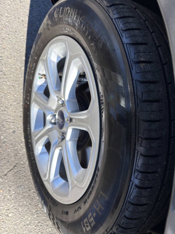 2021 Ford Econoline Image 34