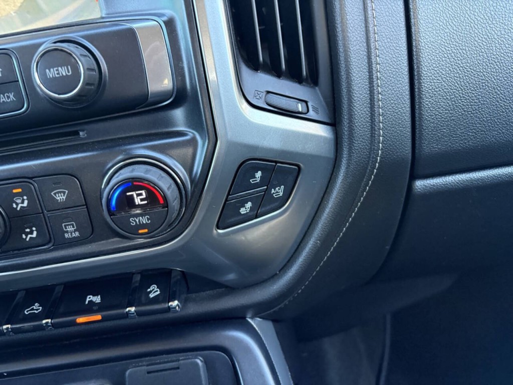 2015 Chevrolet Silverado 1500 Image 20