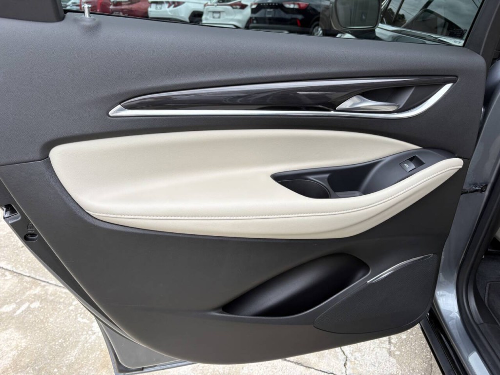 2020 Buick Enclave Image 23