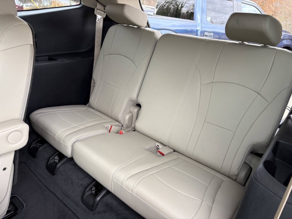 2020 Buick Enclave Image 25