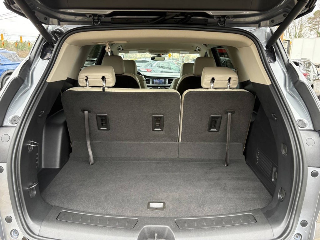 2020 Buick Enclave Image 26