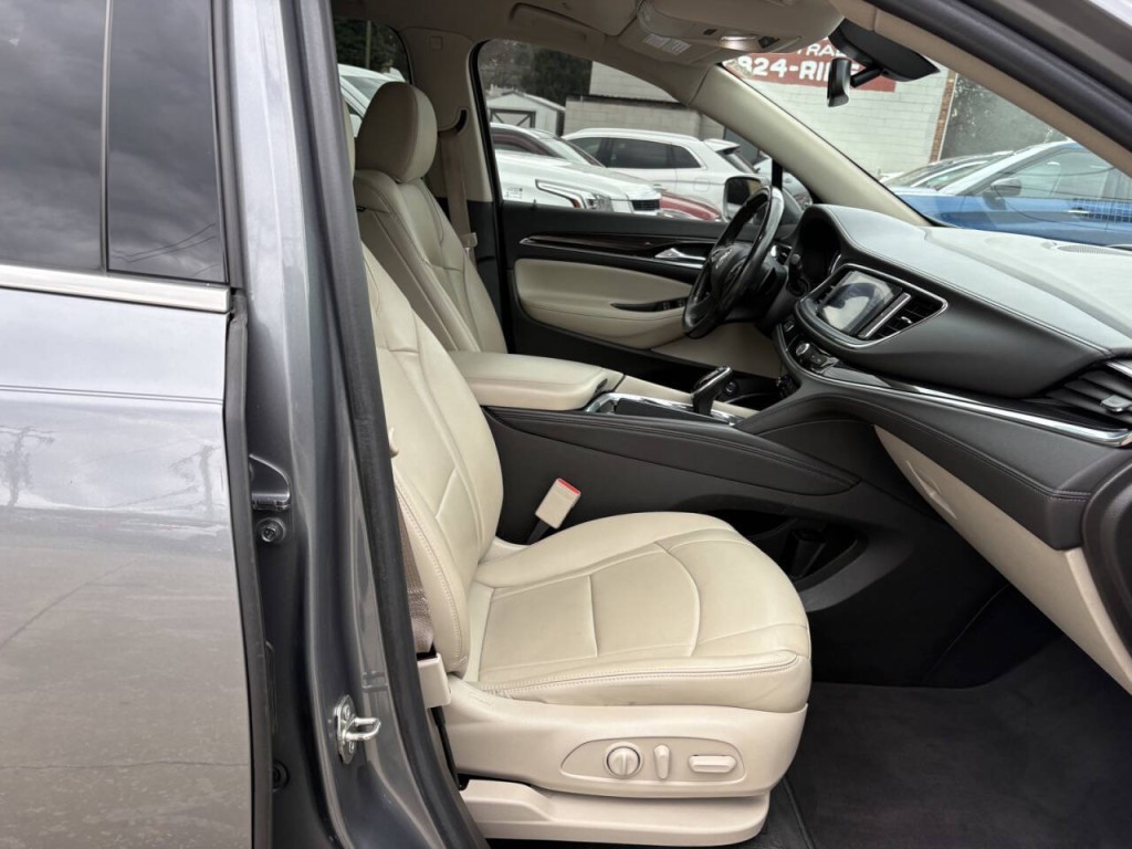 2020 Buick Enclave Image 29