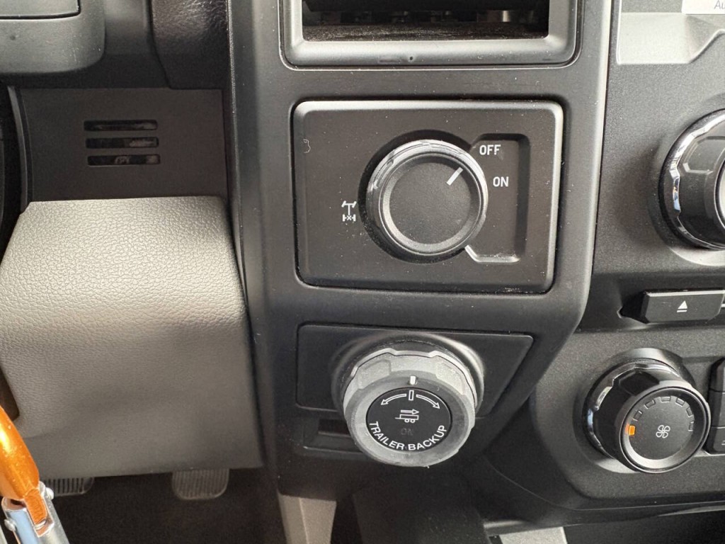 2018 Ford F-150 Image 16