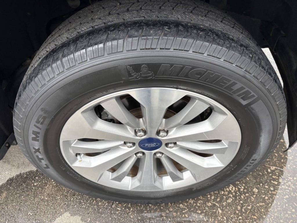 2018 Ford F-150 Image 32