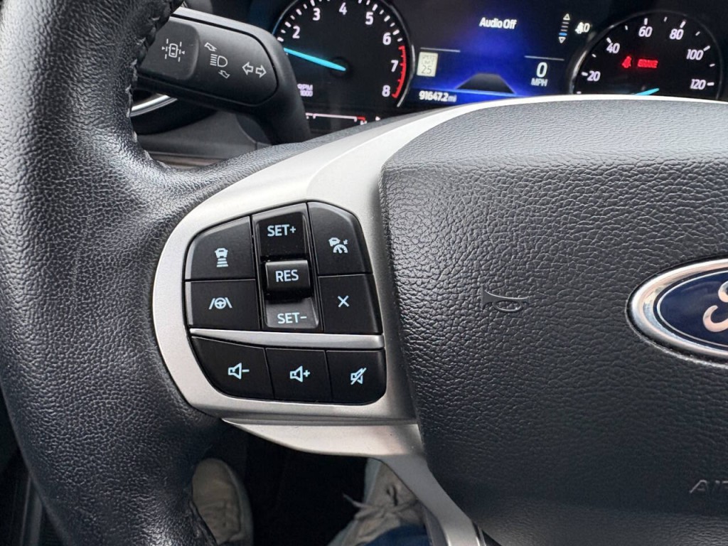 2023 Ford Explorer Image 14