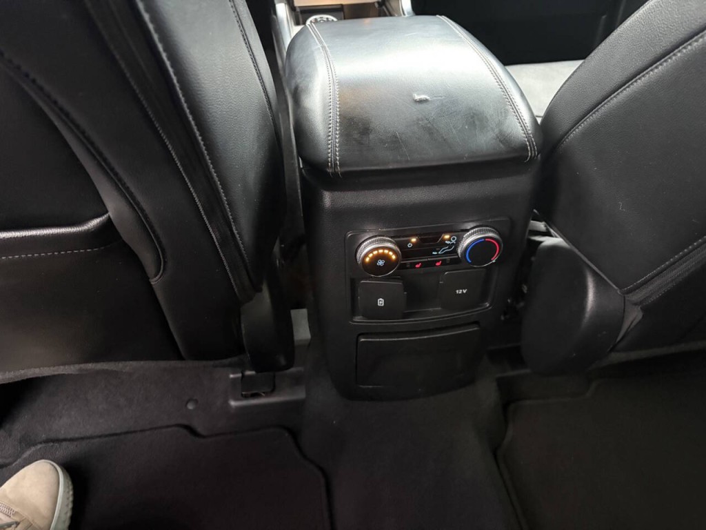 2023 Ford Explorer Image 24