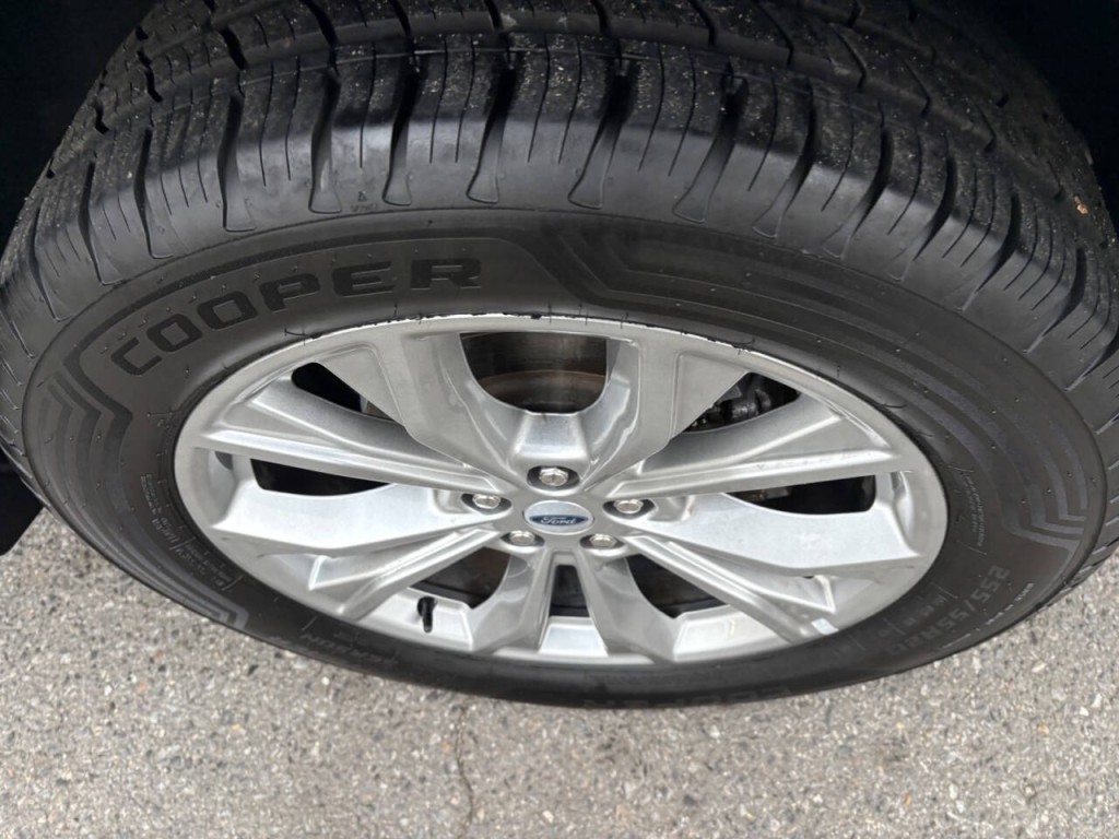 2023 Ford Explorer Image 39