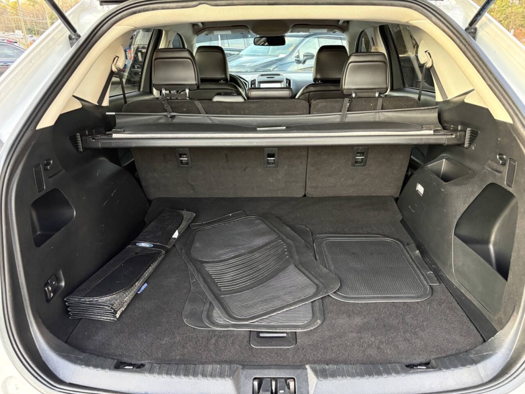 2020 Ford Edge Image 24