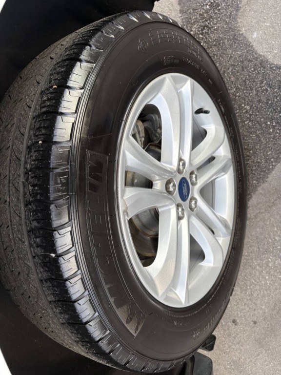 2020 Ford Edge Image 33