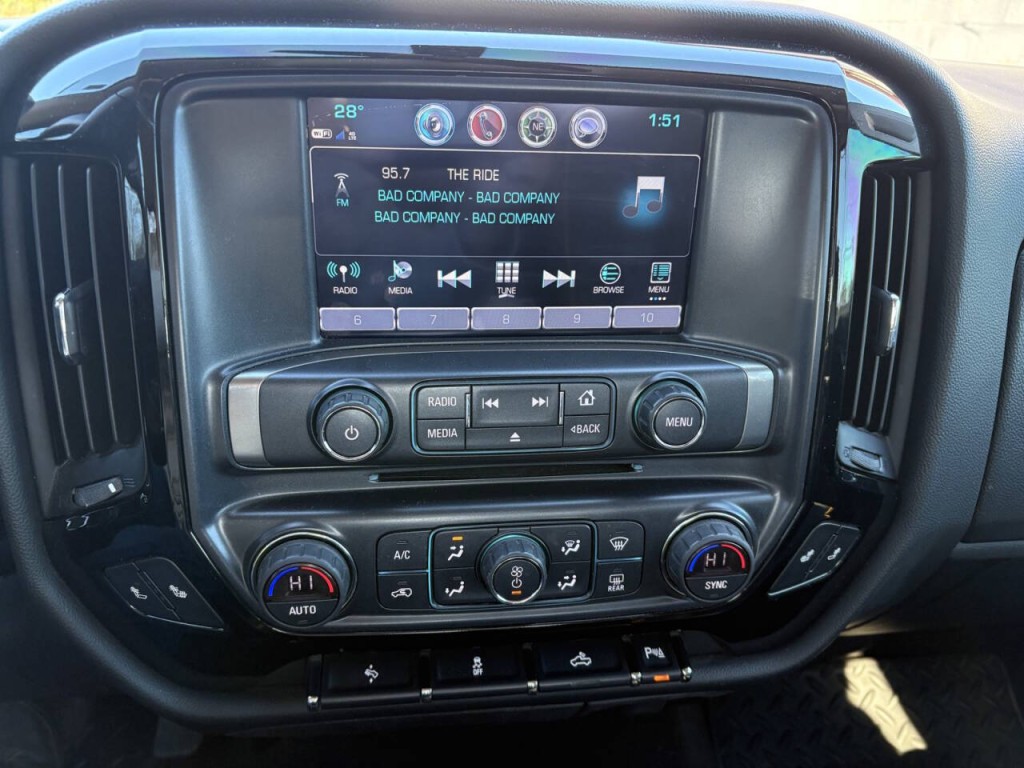 2017 Chevrolet Silverado 1500 Image 18