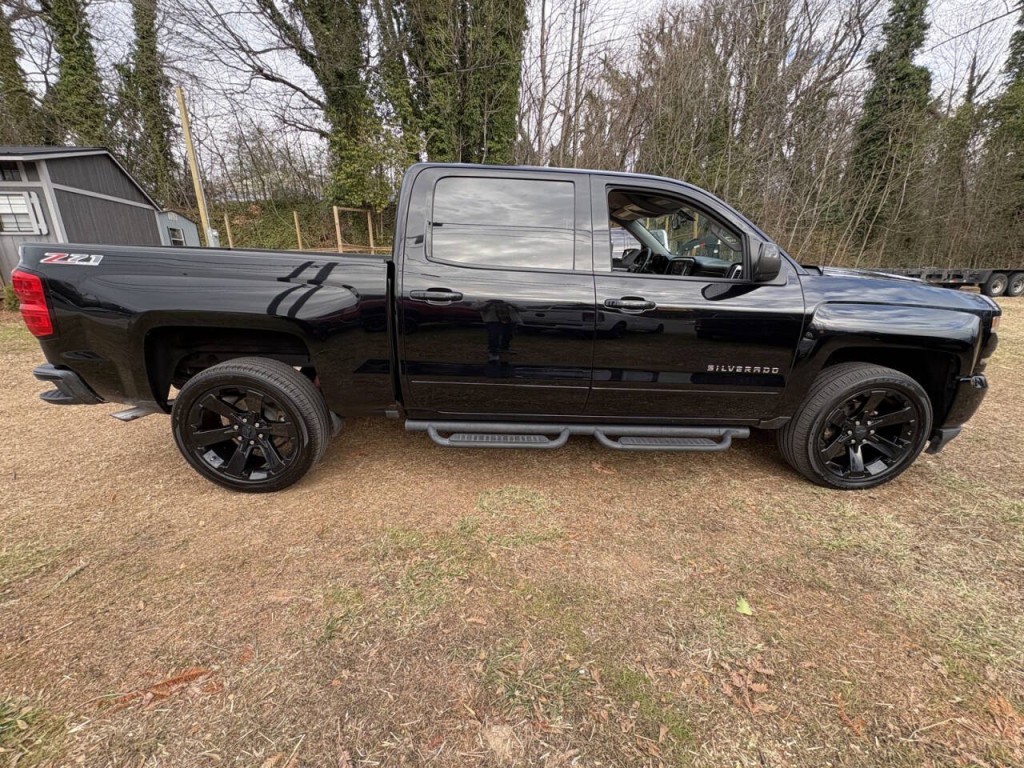 2017 Chevrolet Silverado 1500 Image 9